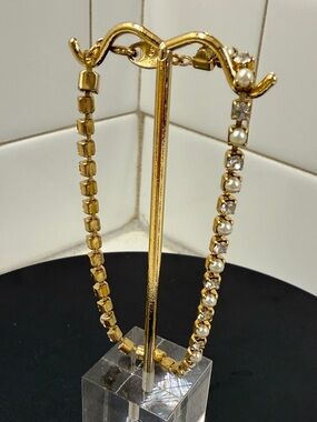 Avon Gold-Tone Bracelet with Pearls and Clear Stones